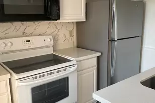 2409 Leon St, Austin, TX 78705 - Photo 2