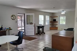 25208 Old Ferry Rd, Spicewood, TX 78669 - Photo 10