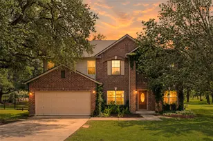 122 Avenida Brisa Fresca Rd, Kyle, TX 78640 - Photo 1