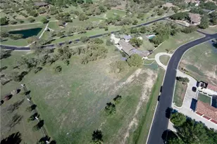 27213 Waterfall Hill Pkwy, Spicewood, TX 78669 - Photo 14