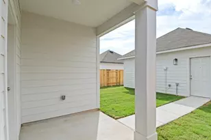1628 Esplanade Pkwy, San Marcos, TX 78666 - Photo 26