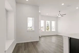 1628 Esplanade Pkwy, San Marcos, TX 78666 - Photo 12