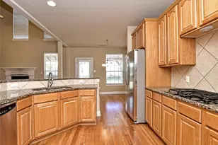 303 Hensley Dr, Austin, TX 78738 - Photo 10