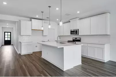 208 Childress Street, Hutto, TX 78634 - Photo 4