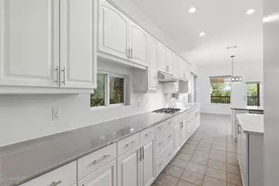 8204 Texas Plume Road, Austin, TX 78759 - Photo 14