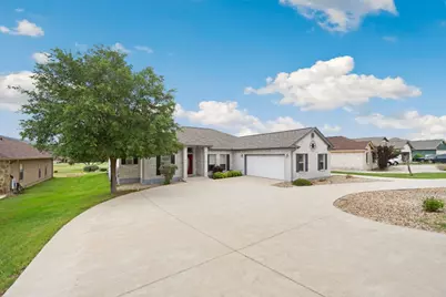 460 Shayla Lane, Canyon Lake, TX 78133 - Photo 2