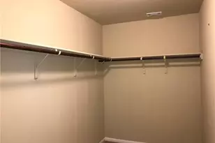 19517 Great Falls Dr, Manor, TX 78653 - Photo 6