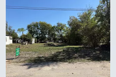 502 S Alamo Street, Bartlett, TX 76511 - Photo 10