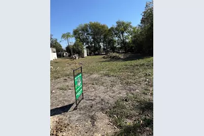 502 S Alamo Street, Bartlett, TX 76511 - Photo 14