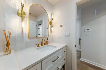 402 Island Drive #B, Horseshoe Bay, TX 78657 - Photo 22