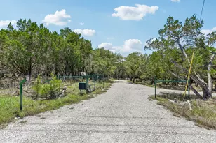 501 Oak Knob Dr, Wimberley, TX 78676 - Photo 4