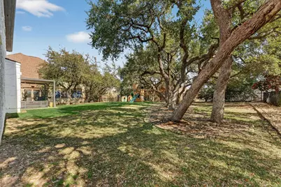 117 Lakota Pass, Austin, TX 78738 - Photo 18