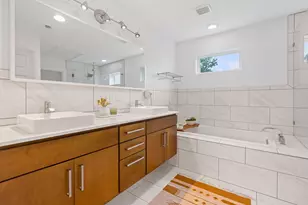 2008 Meadowridge Dr, Austin, TX 78704 - Photo 18