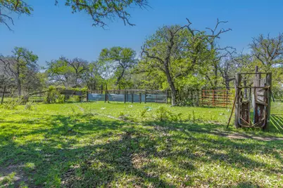 1500 County Road 405, Buckholts, TX 76518 - Photo 28