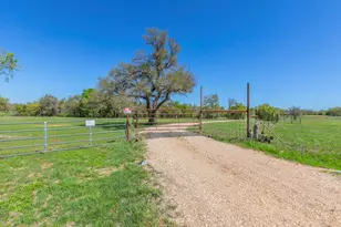 1500 Co Rd 405, Buckholts, TX 76518 - Photo 34