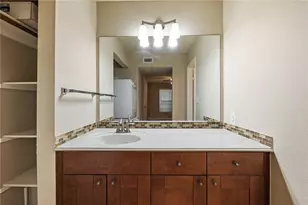 7685 Northcross Dr, Austin, TX 78757 - Photo 10