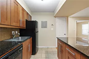 7685 Northcross Dr, Austin, TX 78757 - Photo 8