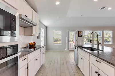 21522 Horseshoe Loop, Lago Vista, TX 78645 - Photo 4