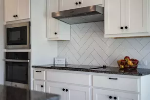 21522 Horseshoe Loop, Lago Vista, TX 78645 - Photo 4