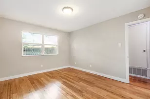 2402 Berkeley Ave, Austin, TX 78745 - Photo 18