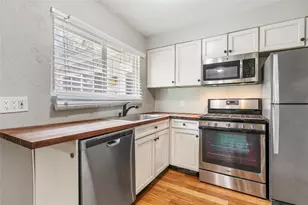 2402 Berkeley Ave, Austin, TX 78745 - Photo 4