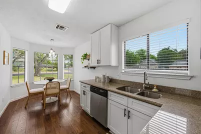 7912 Turquoise Trail, Austin, TX 78749 - Photo 12