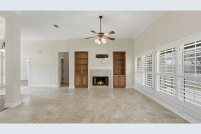 905 Mountain Drive, San Marcos, TX 78666 - Photo 4