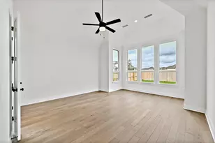 101 Ribera Dr, Liberty Hill, TX 78642 - Photo 12