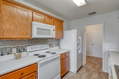 104 Pinnacle Drive, Georgetown, TX 78626 - Photo 12