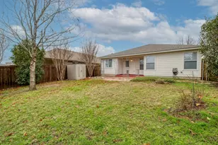 104 Pinnacle Dr, Georgetown, TX 78626 - Photo 24
