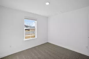 289 Rivers Edge Dr, Georgetown, TX 78628 - Photo 6