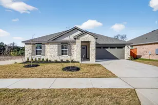 289 Rivers Edge Dr, Georgetown, TX 78628 - Photo 2