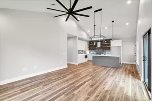 203 N Ave J, Johnson City, TX 78636 - Photo 8