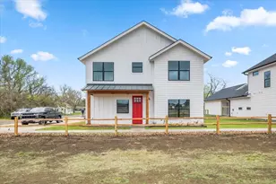 203 N Ave J, Johnson City, TX 78636 - Photo 1