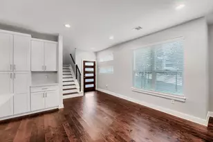 1126 Lott Ave, Austin, TX 78721 - Photo 6