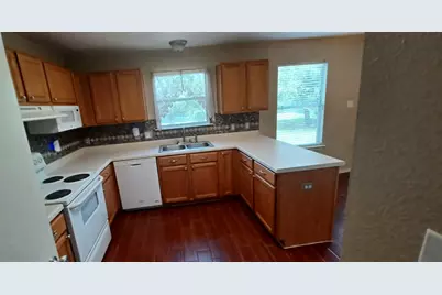 121 Wegstrom Street, Hutto, TX 78634 - Photo 16