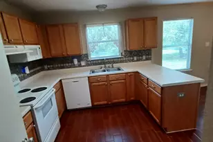 121 Wegstrom St, Hutto, TX 78634 - Photo 16