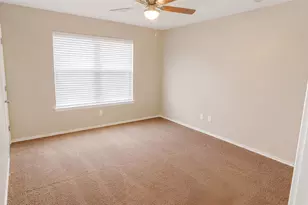 121 Wegstrom St, Hutto, TX 78634 - Photo 10