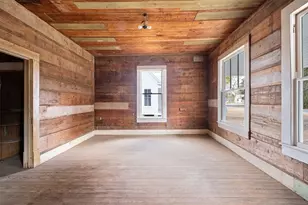 304 Washington St, Smithville, TX 78957 - Photo 20