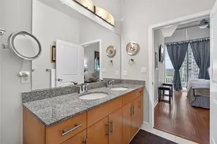 360 Nueces St, Austin, TX 78701 - Photo 18