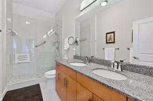 360 Nueces St, Austin, TX 78701 - Photo 16