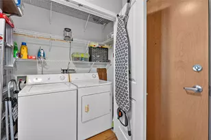 360 Nueces St, Austin, TX 78701 - Photo 24