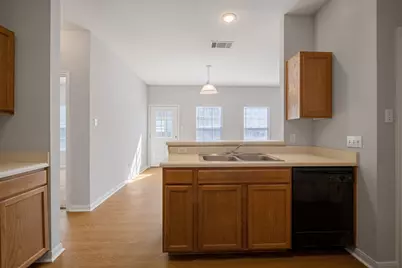 2300 S Bagdad Road #B, Leander, TX 78641 - Photo 8