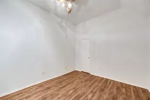 1807 Briar Hill Dr, Austin, TX 78741 - Photo 14