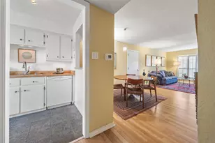 2425 Ashdale Dr, Austin, TX 78757 - Photo 10