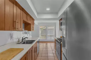 10809 Lambert Cir, Austin, TX 78758 - Photo 12