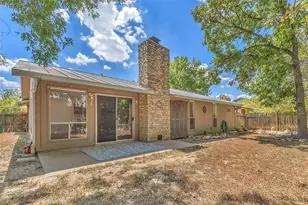10809 Lambert Cir, Austin, TX 78758 - Photo 34