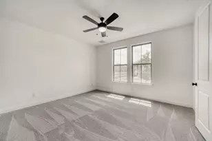 185 International St, Buda, TX 78610 - Photo 14