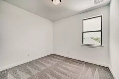 185 International Street, Buda, TX 78610 - Photo 18