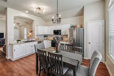 1058 Venice Drive, Bryan, TX 77808 - Photo 8